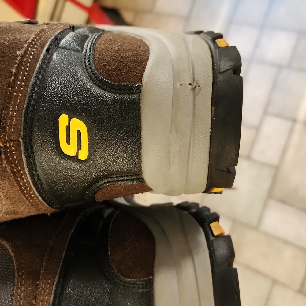 Hiking Boots - image 5